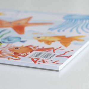 Canson Acrylic pad with 10 sheets of heavyweight 400 gsm paper, size 24 × 32 cm.